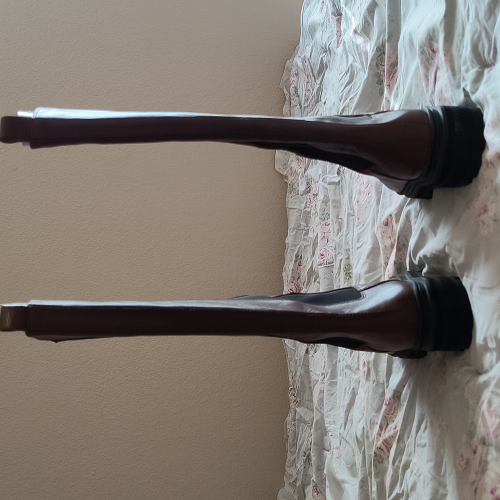 Madewell Poppy Tall Lugsole Boot - Picture 7 of 10